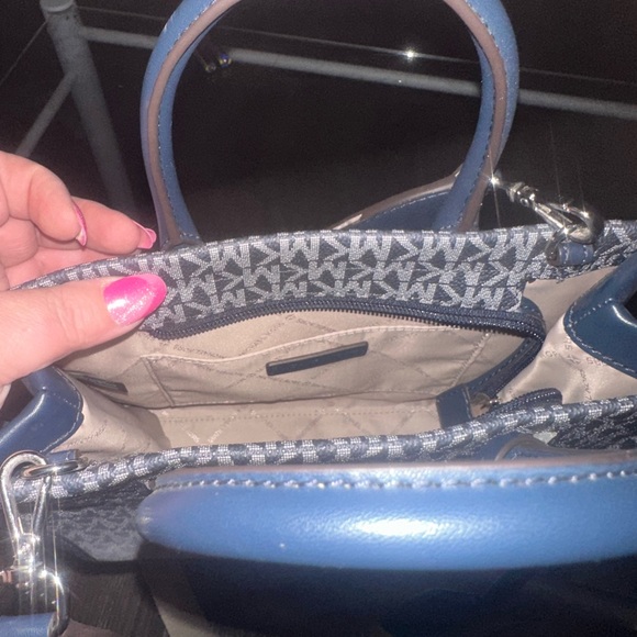 Michael Kors Black and Cream Mini Bag - Picture 5 of 8